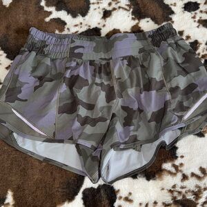 Lululemon hotty hot shorts